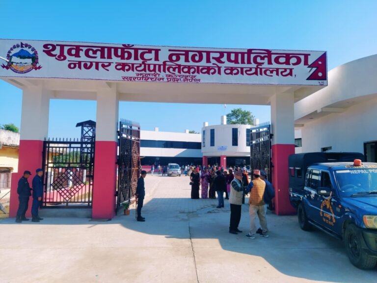 शुक्लाफाँटा नगरका सबै सामुदायिक विद्यालयमा प्रद्यानाध्यापक स्थायी