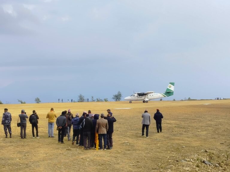 अछामको कमलबजार विमानस्थलमा तारा एयरको सफल परीक्षण उडान