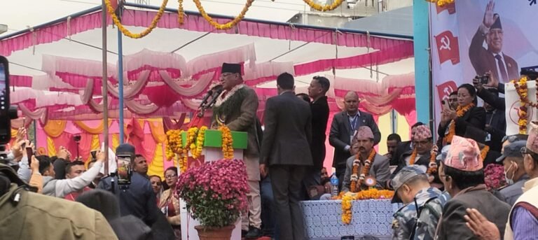 एमाले, काँग्रेस नेतृत्वको सरकारका कारण आगामी निर्वाचनमा माओवादी १ नम्बर पाटी बन्छ ः प्रचण्ड