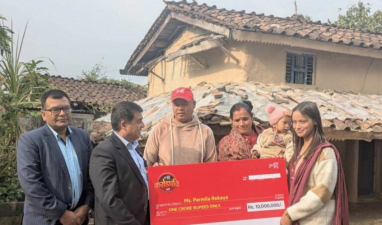 कैलालीकी प्रमिलाले १ करोड रुपैयाँ हात पारेपछिएक करोड जितेपछि