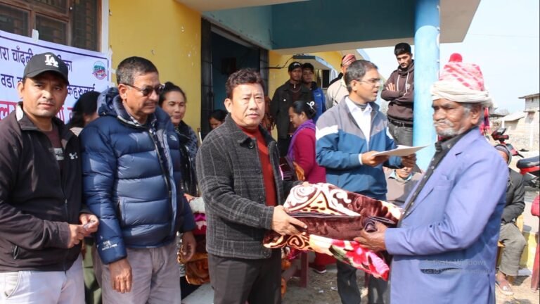 दोधारा चाँदनीमा १ सय ३ जना ज्येष्ठ नागरिकलाई सम्मान सहित ब्लेङकेट