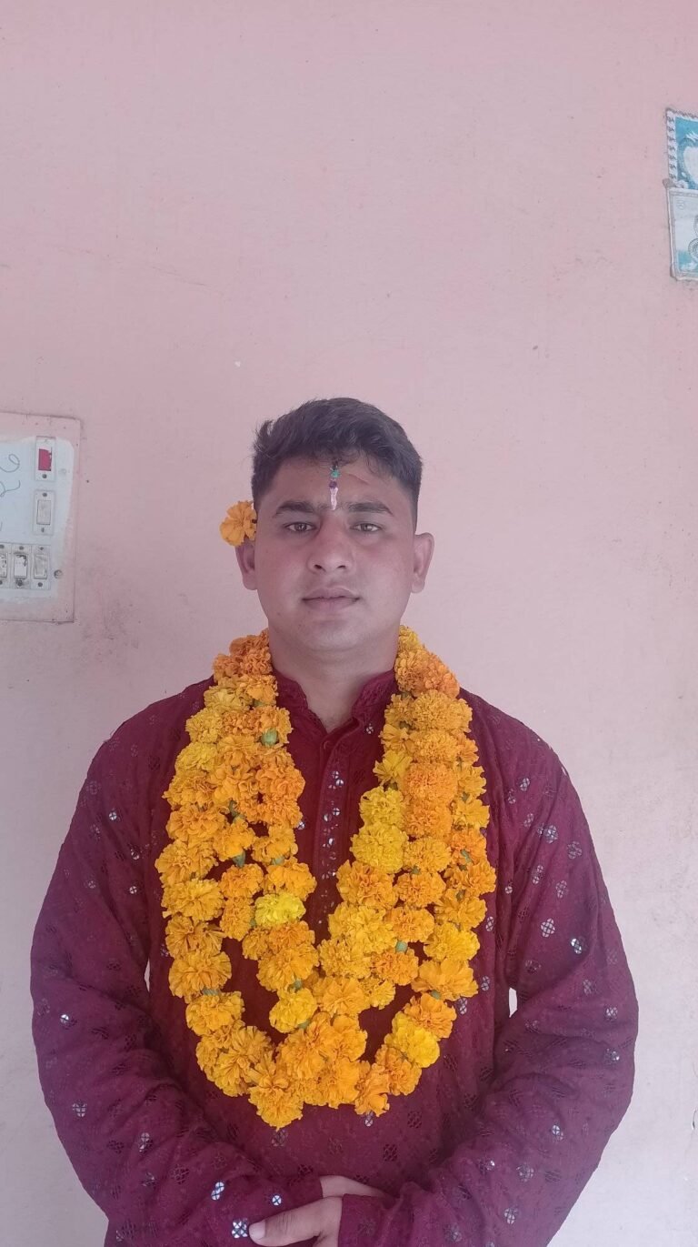 स्कुल अफ डेमोक्रेसी सुदूरपश्चिम विश्वविद्यालयको अध्यक्षमा महरा