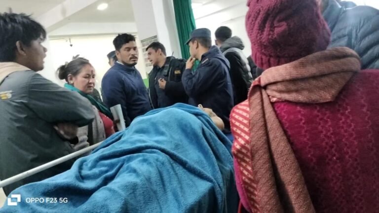 डाक्टरले ईसिजी गर्न पठाएका बिरामीलाई रेबिजी खोप लगाएपछि ….