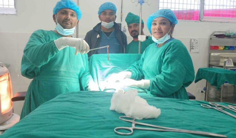बाजुरामा पहिलो पटक एपेन्डिसाइटिसको शल्यक्रिया सफल