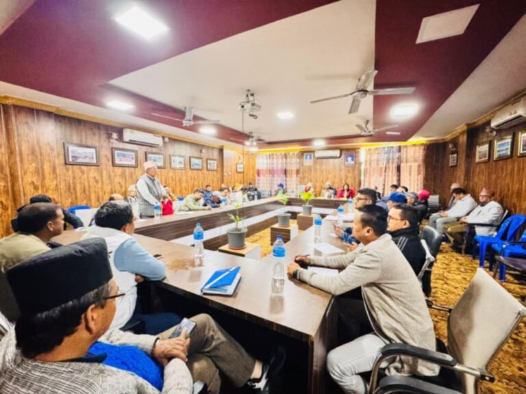 पुर्व मुख्यमन्त्री रावल बसेकै सर्वदलीय बैठकको निर्णयबाट पछि हट्दै भीमदत्त