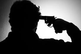 कञ्चनपुरमा फेरी प्रहरीले आफैमाथि गोली हानेपछी….