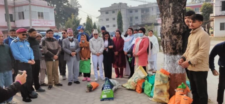 प्रजातन्त्र दिवसको असरमा महाकाली प्रादेशिक अस्पतालमा सरसफाई प्रतियोगिता