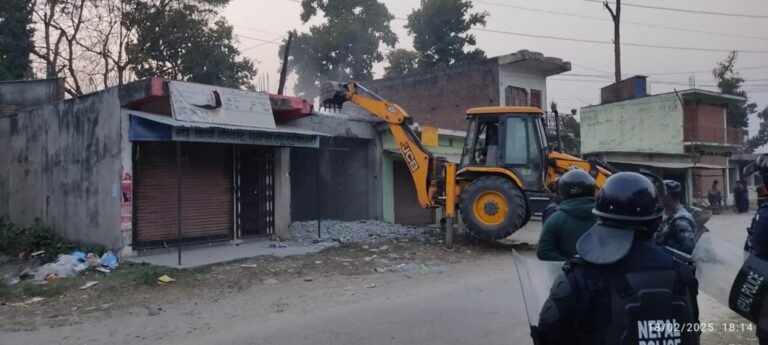 नक्साअनुसारको सडक विस्तारमा अवरोध ः बेलडाँडीको समृद्धि कसरी सम्भव ?