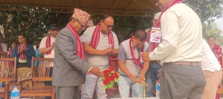 होलीफेम्ली स्पोर्टस एकेडेमीको क्रिकेट र तेक्वान्दो प्रशिक्षण शुरु