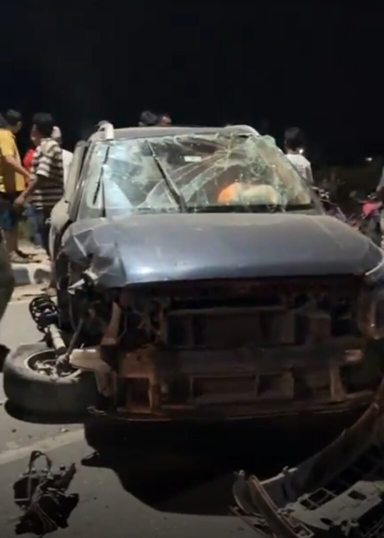 कंचनपुरमा जीव र ट्याक्टरमा एक( आपसमा ठोकिदा मोटरसाईकल चालक घाइते ,जीव चालक फरार