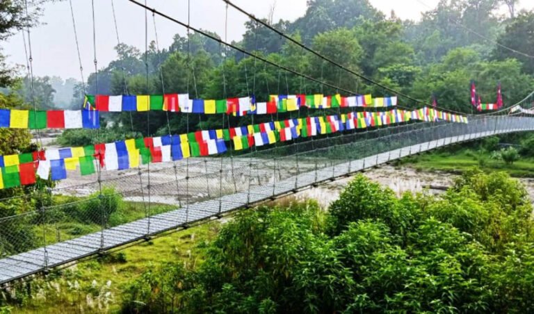 कञ्चनपुरको शुक्लाफाँटा नगरपालिका–८ झोलुङ्गे पुल  आन्तरिक पर्यटकको नयाँ आकर्षण