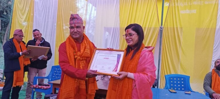 भिमदत्त नगरपालिकाकी उपमेयर सम्मानित