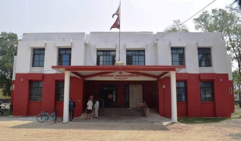 कार्य सम्पादनमा भीमदत्त उत्कृष्ठ, कृष्णपुर पुग्यो पुछारमा