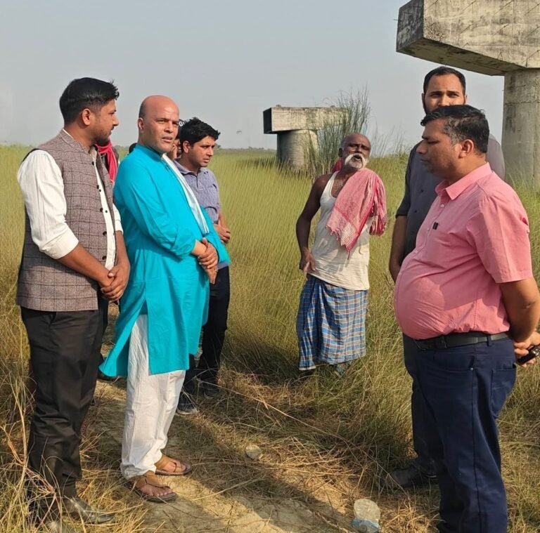 वर्षौंदेखि अलपत्र रौतहट–सर्लाही पुल निर्माणले पायो गति, अमरेश कुमार सिंहद्वारा स्थलगत अनुगमन