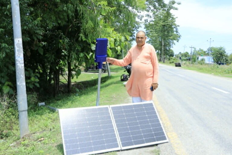 भिमदत्त नगपालिकाको महत्वपुर्ण कार्य, सौर्य बत्तिले उज्यालो  महेन्द्र हाईवे