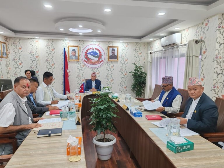 बाढीमा अभिभावक गुमाएका बालबालिकालाई आवाससहित १२ कक्षासम्म पढाउने बागमती सरकारको निर्णय